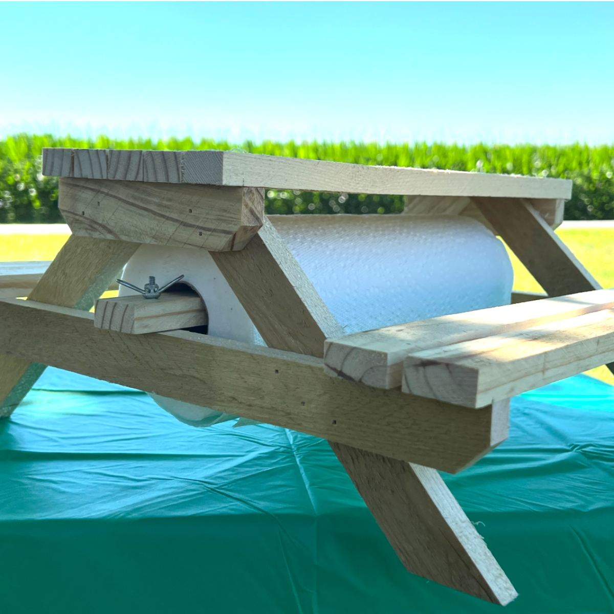 Paper Towel Holder - Picnic Table Design